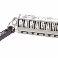 PLD30809V090 - PLD DISPENSER WITH LABEL ROLLS 5.0 mm x 2.7 m WHITE: 0-9