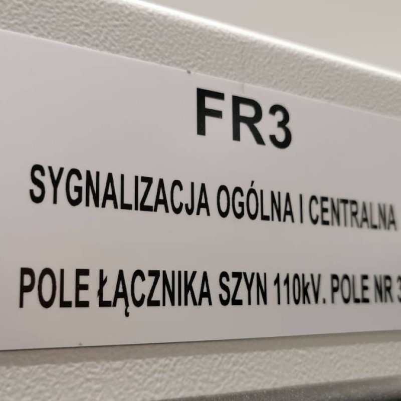 EPL100050LR9 - Наліпки типу EPL (100 x 50 mm) для зовнішнього застосування, білого кольору (500 шт/бухта)